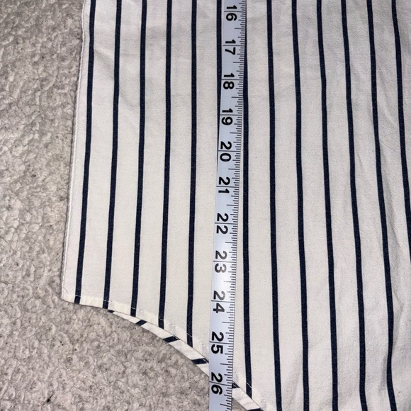 VINTAGE Detroit Pinstripe Jersey - Black and White - Picture 6 of 8